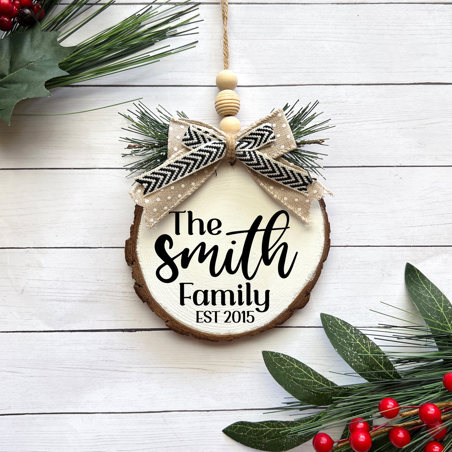 Family name ornaments, Personalized ornament.